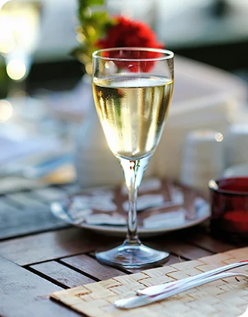 Making your events smarter & impactful by personalised event photography.